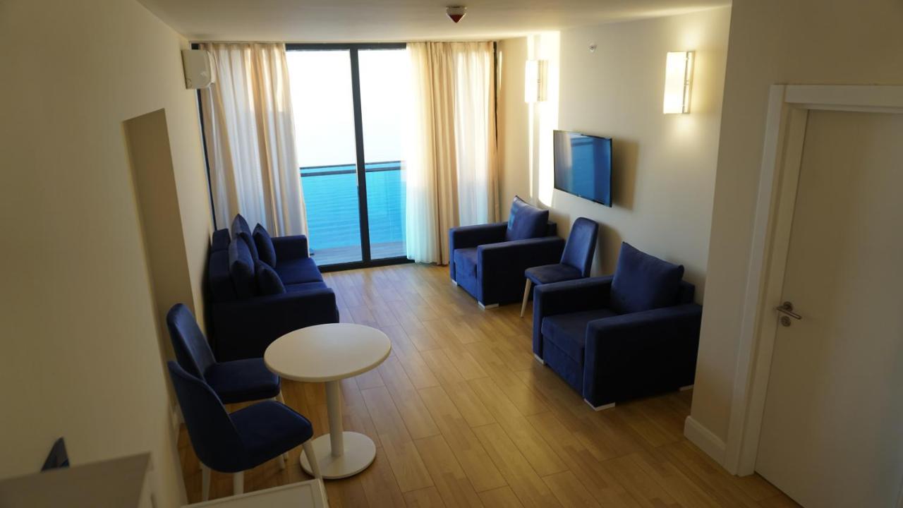 Diamond Apartment Batumi Luaran gambar